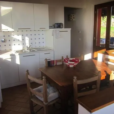 Apartament In Mit Grossem Garten Und Panoramablick *