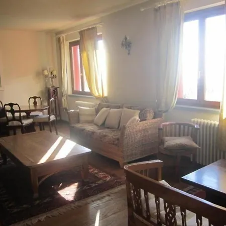 In Mit Grossem Garten Und Panoramablick Apartament Pian di Scò